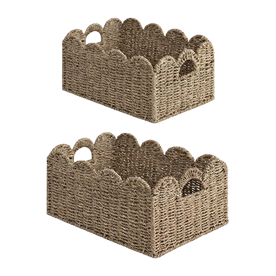 Scalloped wicker baskets